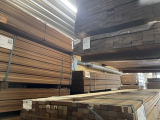 Ca. 228x Guyana Teak Latten Geschaafd, 27x40mm, lengte 275cm